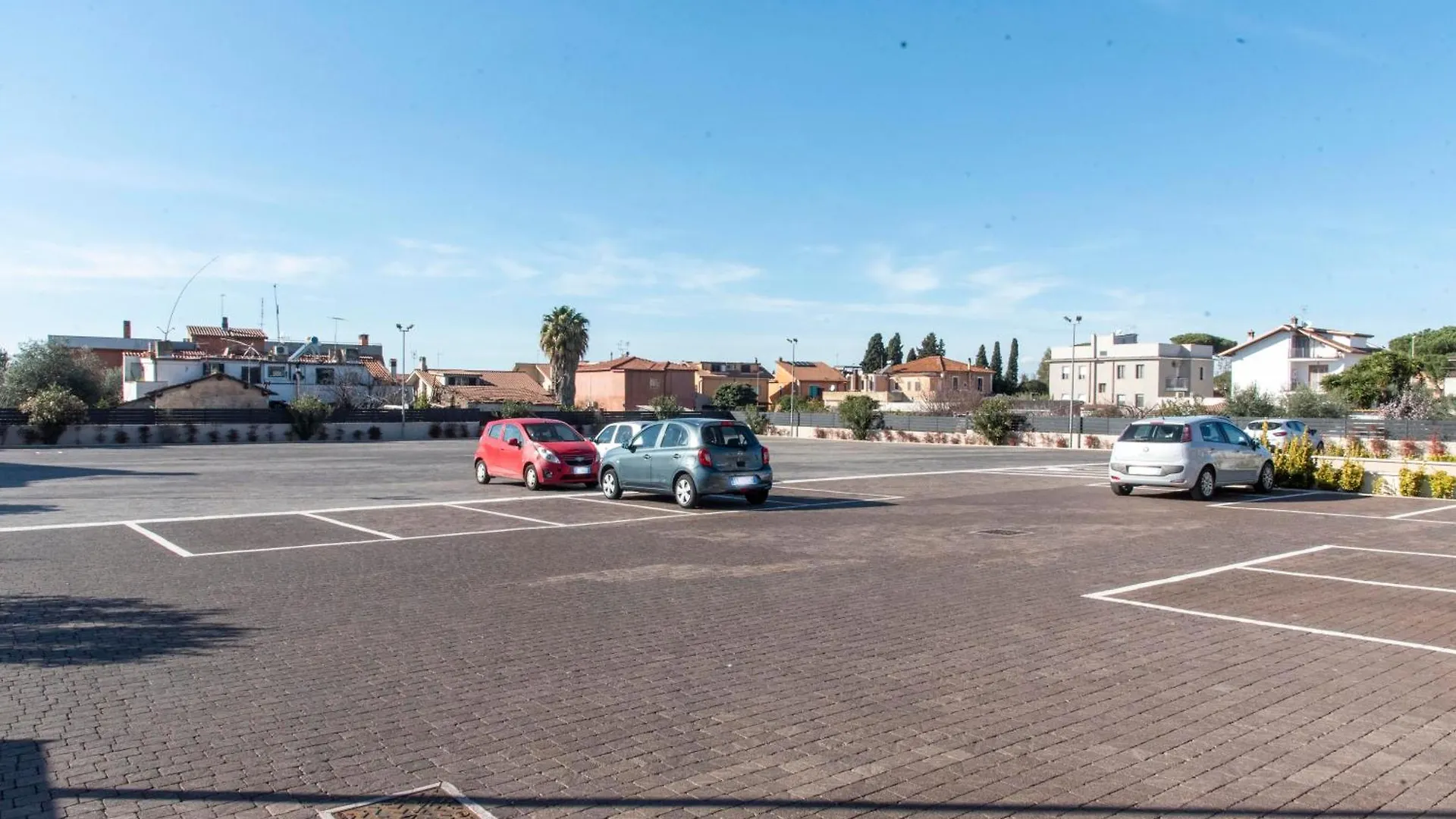 Apartment Kamchu Residence - Via Dei Laghi: Apt #R2 Ciampino