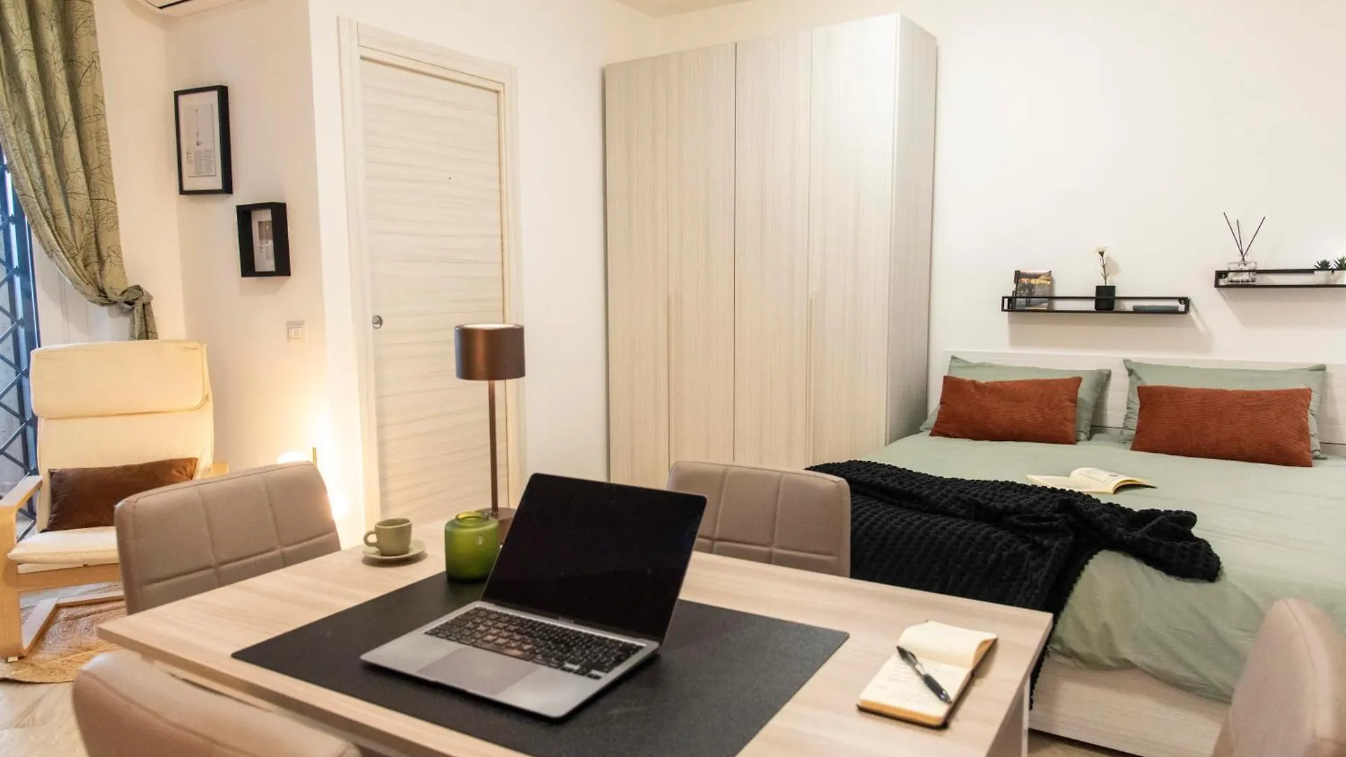 Kamchu Residence - Via Dei Laghi: Apt #R2 Ciampino Apartment