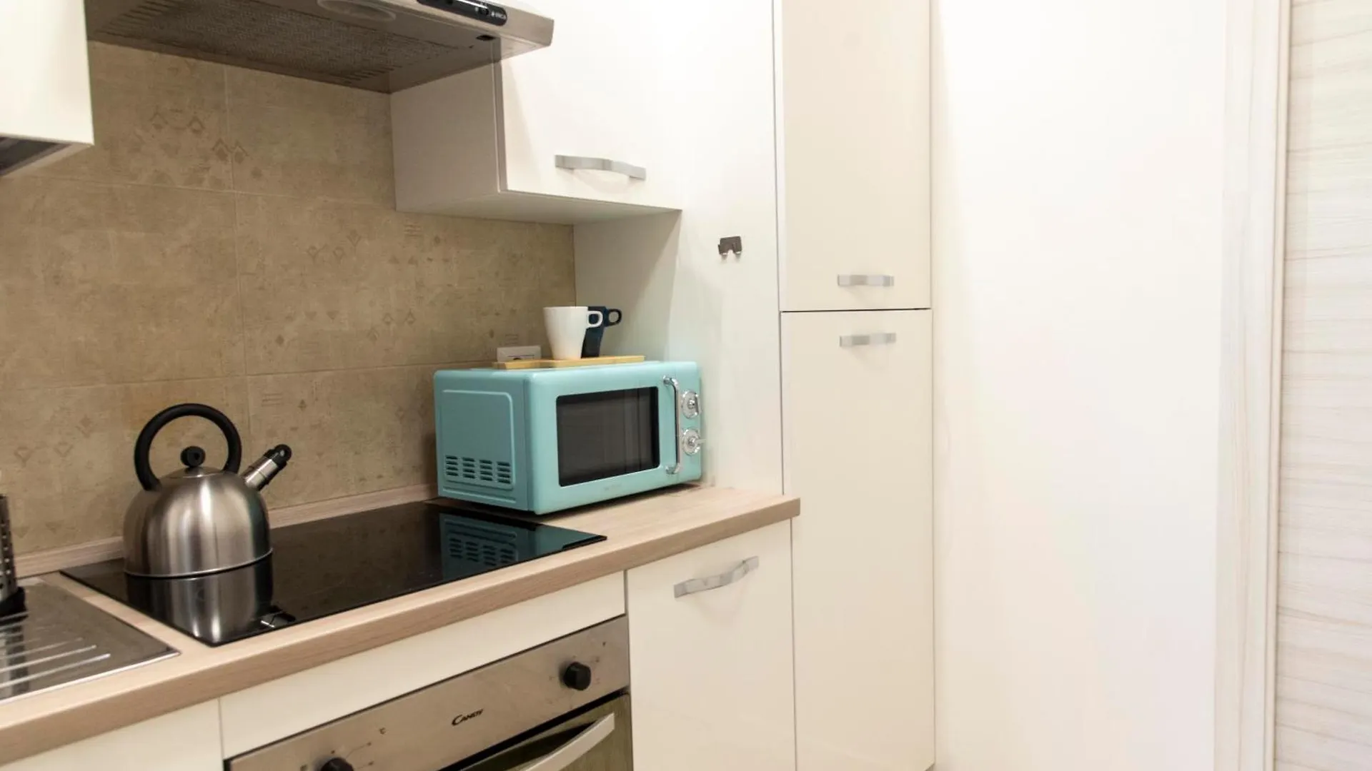 Kamchu Residence - Via Dei Laghi: Apt #R2 Ciampino